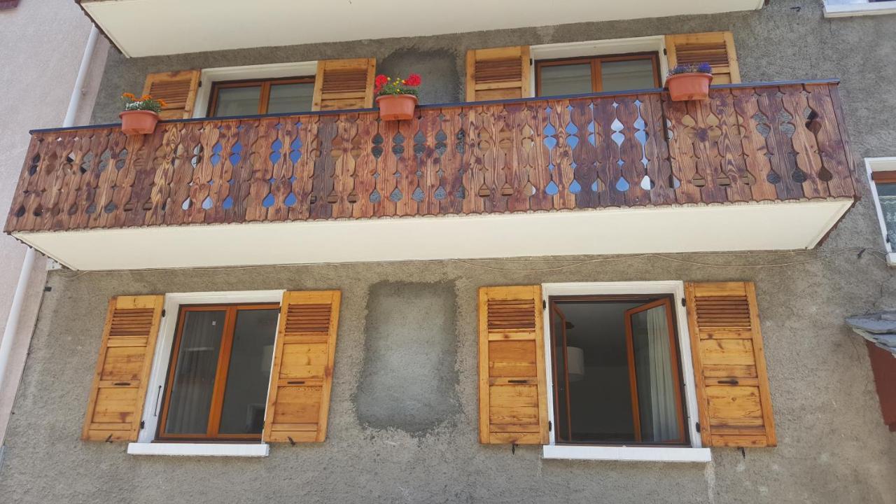 Chambre A Louer A La Nuitee Lanslebourg-Mont-Cenis Bagian luar foto
